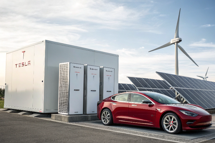 How Tesla’s Battery Technology is Transforming Renewable Energy ?